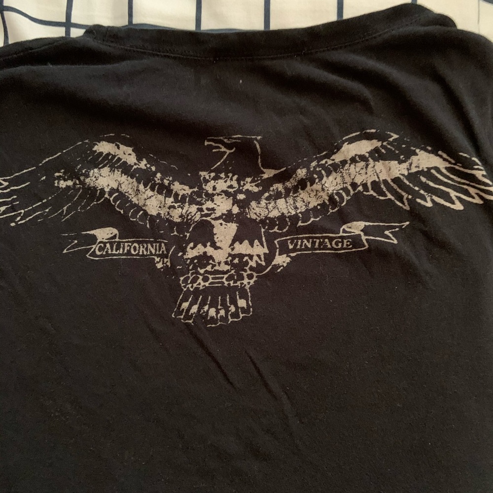 Black tee - Picture 3 of 3